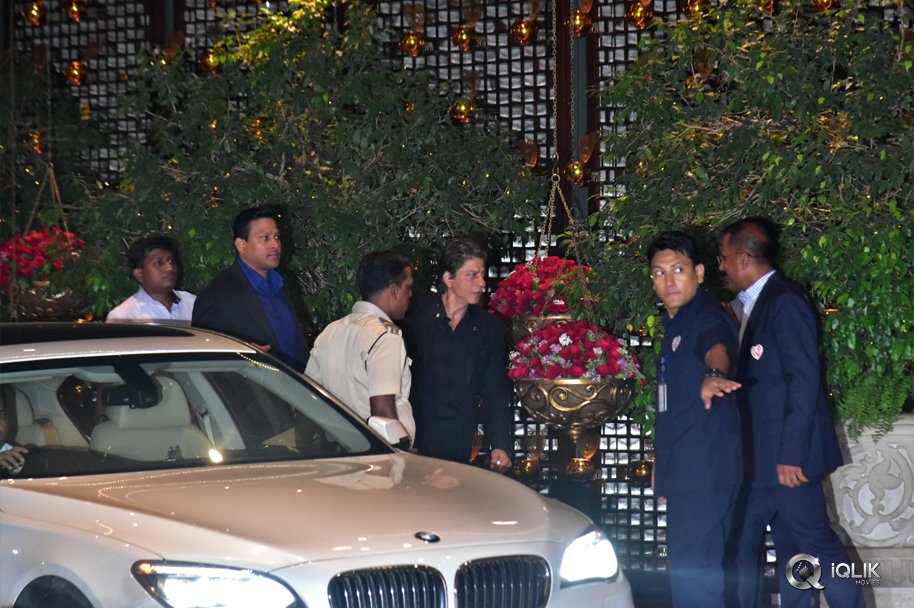 Akash-Ambani-and-Shloka-Mehta-Engagement-Photos